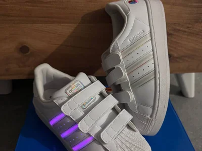 Кроссовки Adidas Superstar