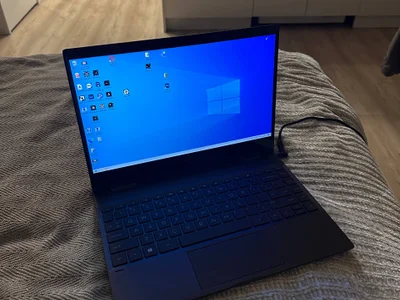 Ноутбук HP Envy x360m