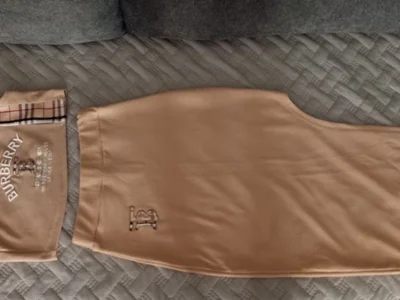 Костюм Burberry кремовый S