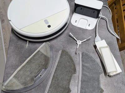 Робот-пылесос Mi Robot Vacuum-Mop 2 Lite