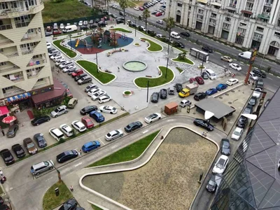 Трехкомнатная квартира сдается в аренду посуточно в районе Руставели, Батуми