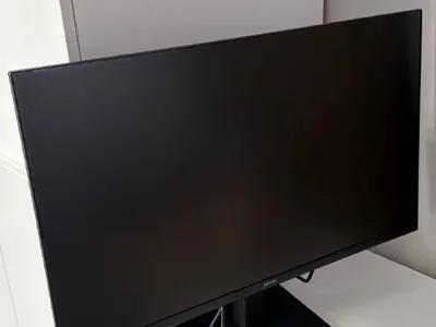 Монитор Samsung S27D300GA 27" IPS 100 Гц