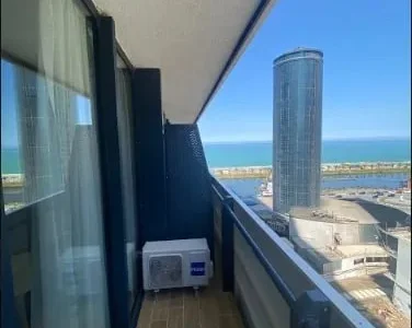 Студия в Орби Сити, $300