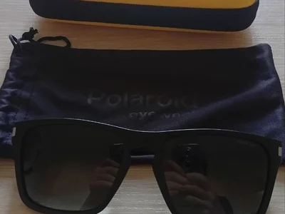 Солнцезащитные очки Polaroid