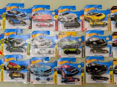 Машинка Hot wheels