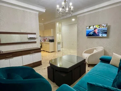 1+1 на Агмашенебели 5, $500