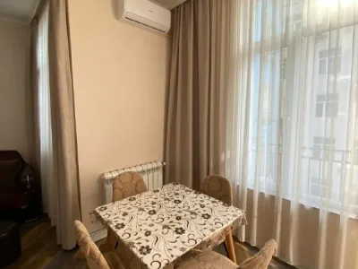 1+1 на Javakhashvili 28