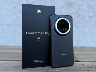 Смартфон Huawei Mate 70 Pro 12/1TB