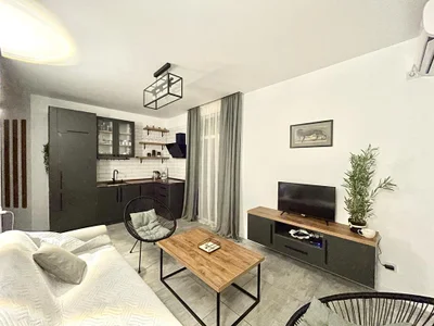 Долгосрочная аренда 2+1 на Tamar Mepe Avenue 1 Tamar Settlement