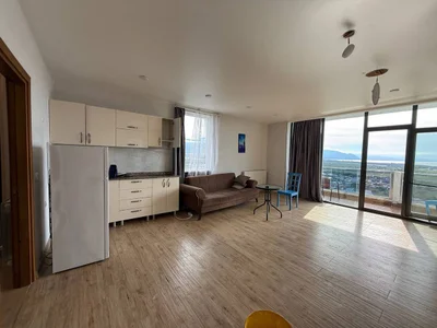 2+1, 90 кв.м, ул. Звиада Гамсахурдиа 10, $600