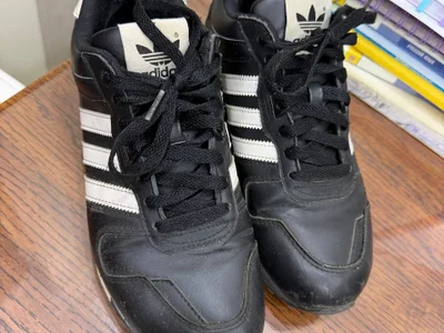 Кроссовки Adidas, размер 40