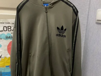 Zip hoodie adidas trefoil L