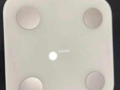 Напольные умные весы Xiaomi Body Composition Scale S400