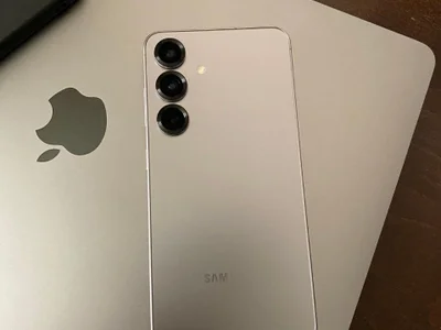 Samsung Galaxy S25 128 ГБ