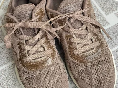 Кроссовки Skechers BOBS