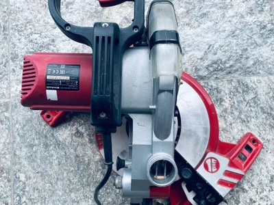 Торцовочная пила Einhell TC-MS 2112