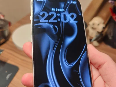 iPhone 13 128gb розовый