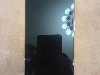 Экран iPhone Air