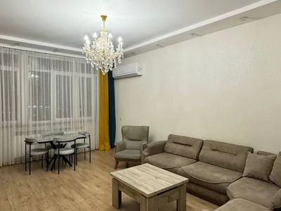 3+1 на Улица Леха и Марии Качиньских 74 Airport District