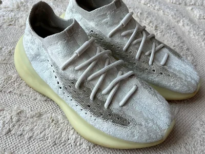 Кроссовки Adidas Yeezy Boost 380 Calcite Glow