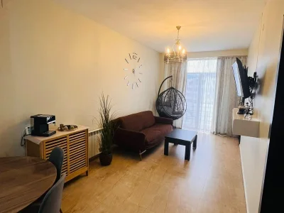 Субтропический город: 3-комнатная квартира, 60,0 м²