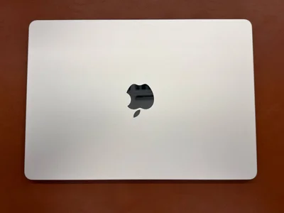 MacBook Air M3 8GB/256GB