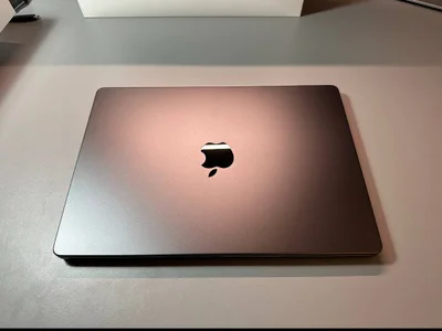 Apple MacBook Pro 14″