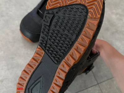Сноубордические ботинки Salomon Launch BOA SJ 42 EUR