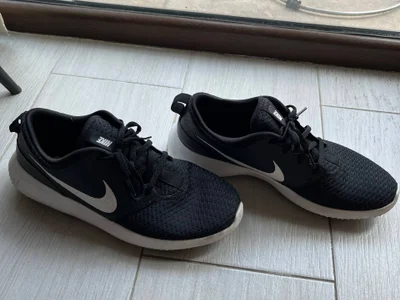 Кроссовки Nike