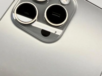 iPhone 16 Pro Max 256 ГБ Natural Titanium