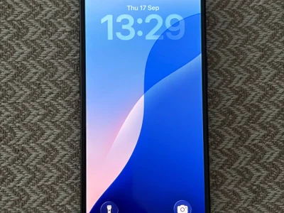 Коробка от iPhone 16