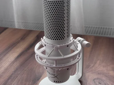 Микрофон HyperX QuadCast S
