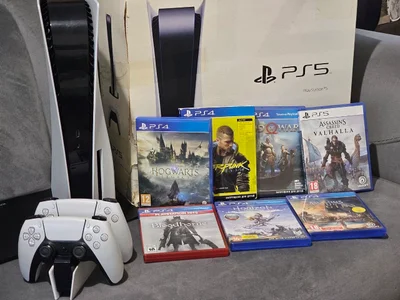 PlayStation 5 с дисководом, 2 геймпада и 7 дисков
