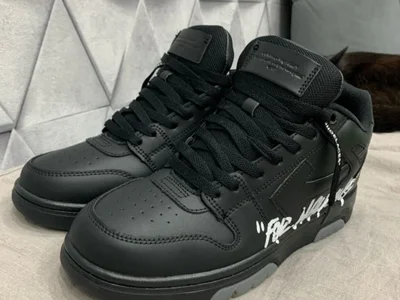 Кроссовки Nike SB Dunk Low бело-черные
