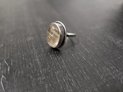 Винтажное серебряное кольцо с кварцем рутиловым