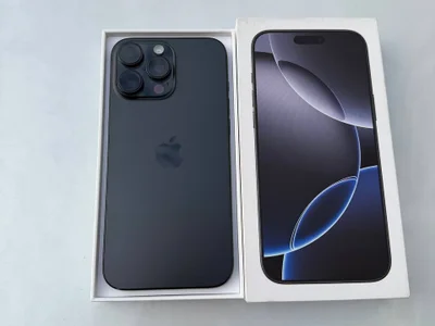 iPhone 16 Pro Max 256 ГБ eSIM