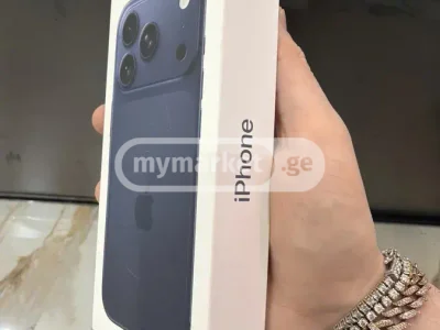 Мобильный телефон Apple