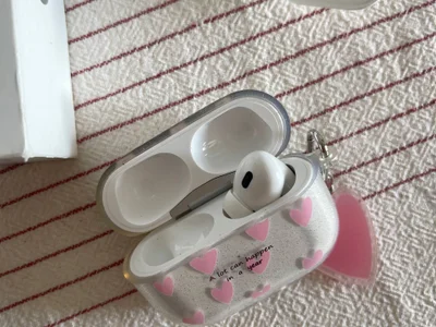 AirPods оригинальные (без левого наушника)