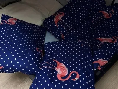 Одеяло и две подушки