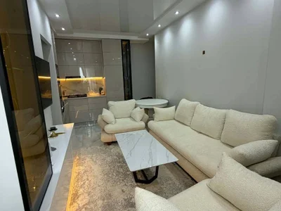 2-комнатная квартира с 1 спальней у Grand Mall, $800