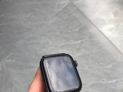 Apple Watch SE 1st Gen