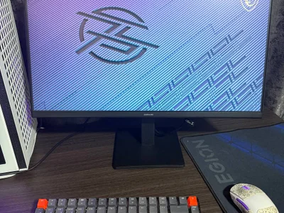Монитор Samsung 24" S24D300GAI