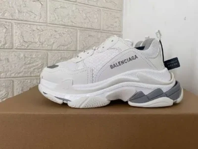 Кроссовки Balenciaga 36 размер
