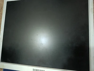 Монитор Samsung SyncMaster 713N