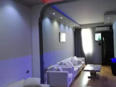 1+1 в комплексе Гумбати, 15 этаж, $500 до июля