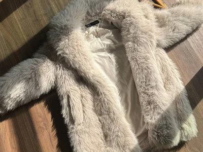 Женская шуба Zara