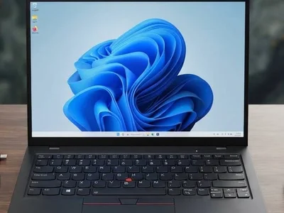 Lenovo ThinkPad X1 Carbon Gen 10
