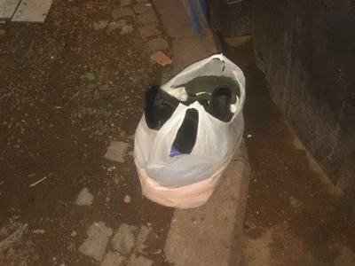 Пакет с женскими вещами