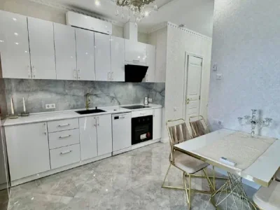 2+1 рядом с Аллеей Героев, $800