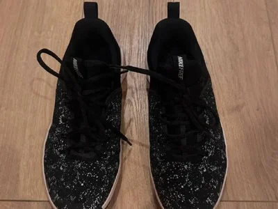 Кроссовки Nike Free Metcon 6 SE